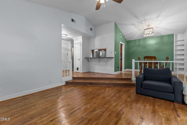 6487 People Street, Fayetteville, NC 28304