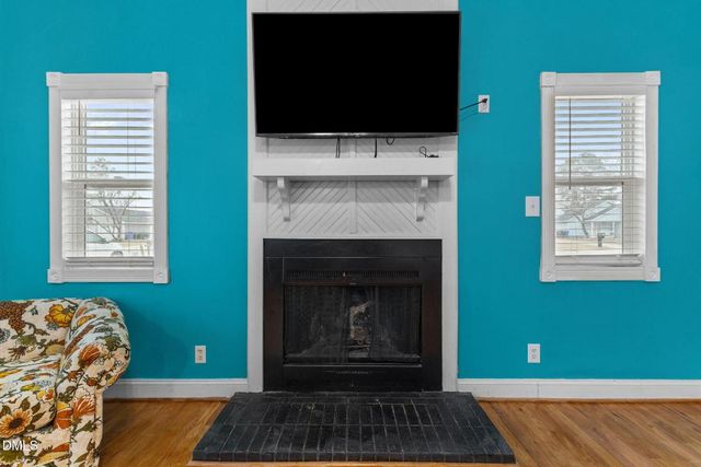 6487 People Street, Fayetteville, NC 28304