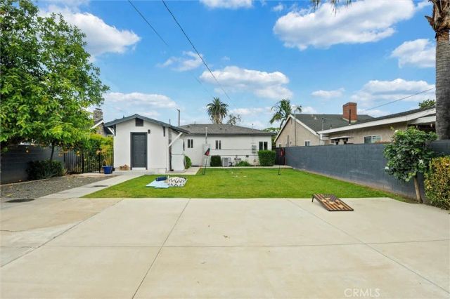929 N Sunset, Azusa, CA 91702