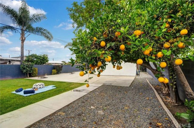 929 N Sunset, Azusa, CA 91702