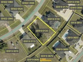 351 SW 24th PL, Cape Coral, FL 33991