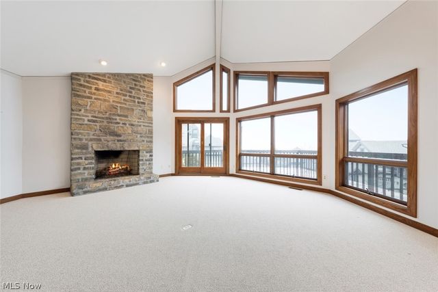 421 Darbys Run, Bay Village, OH 44140