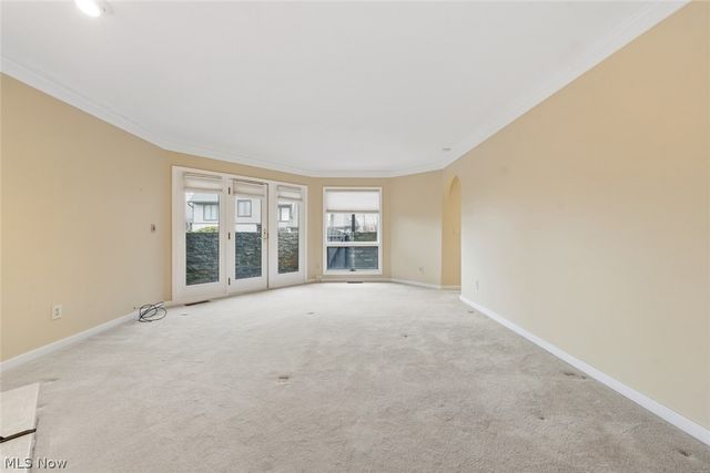 421 Darbys Run, Bay Village, OH 44140