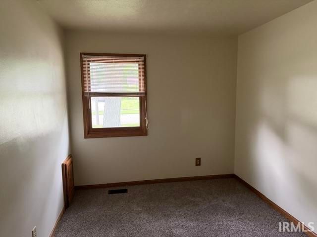 1952 Renfrew Drive, South Bend, IN 46614