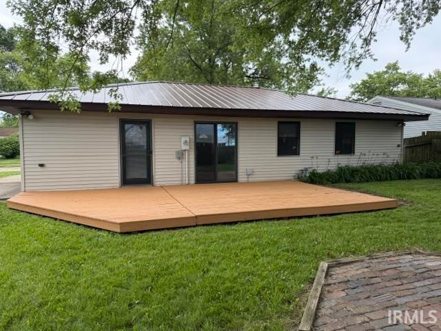 1952 Renfrew Drive, South Bend, IN 46614