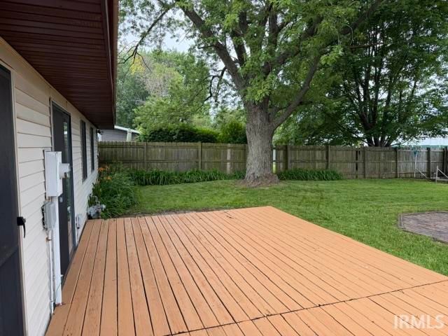 1952 Renfrew Drive, South Bend, IN 46614