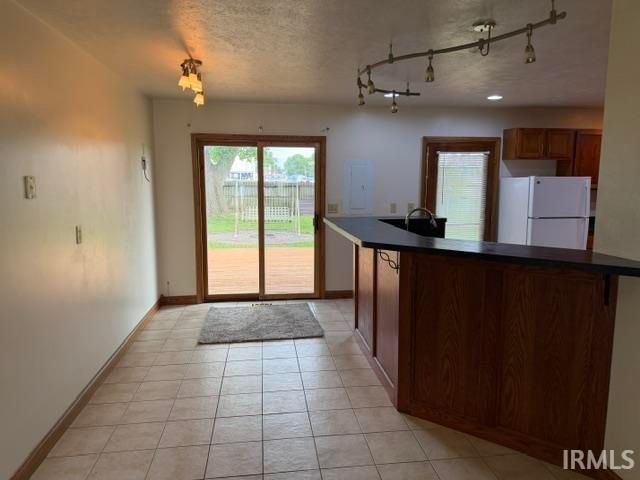 1952 Renfrew Drive, South Bend, IN 46614