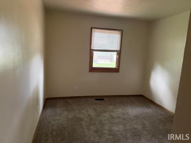 1952 Renfrew Drive, South Bend, IN 46614