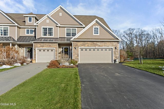 151 Fieldstone Drive, Niskayuna, NY 12304