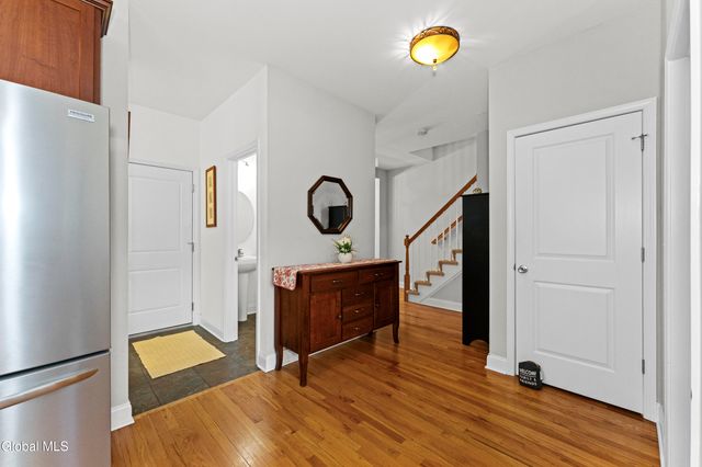 151 Fieldstone Drive, Niskayuna, NY 12304