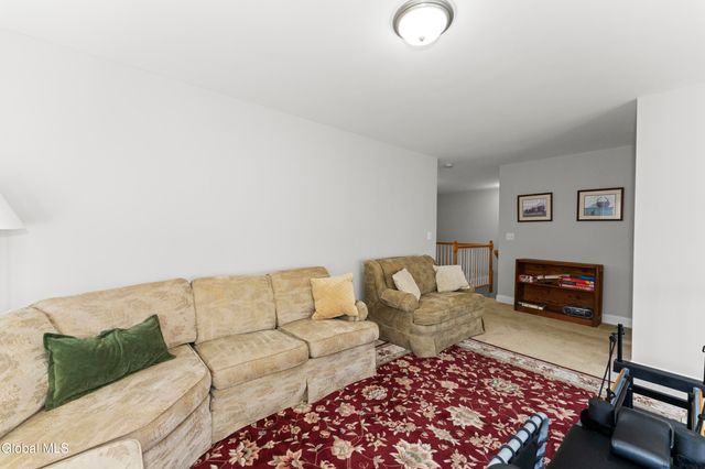 151 Fieldstone Drive, Niskayuna, NY 12304