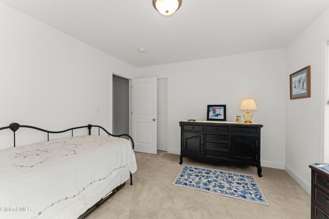 151 Fieldstone Drive, Niskayuna, NY 12304