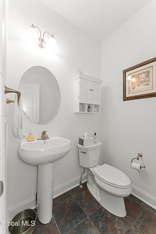 151 Fieldstone Drive, Niskayuna, NY 12304