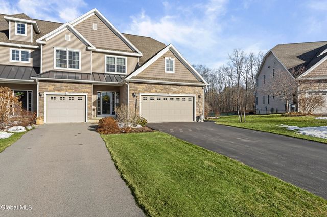 151 Fieldstone Drive, Niskayuna, NY 12304