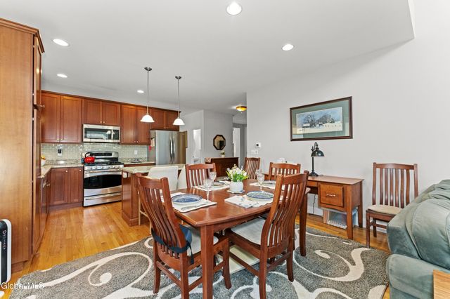 151 Fieldstone Drive, Niskayuna, NY 12304