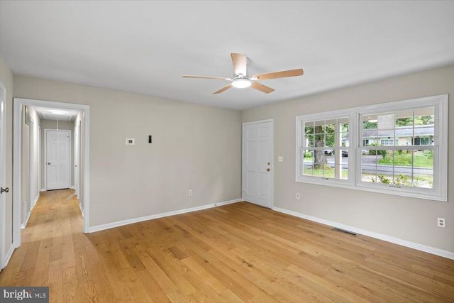 809 SHERWOOD LN, Fredericksburg, VA 22407