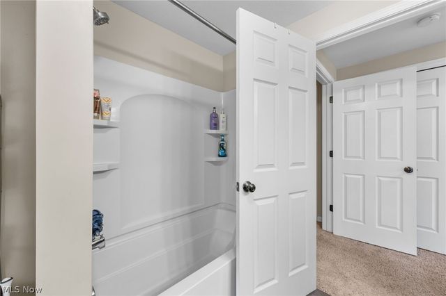 1916 W 44th St, Cleveland, OH 44113