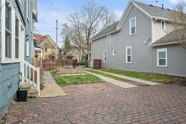 1916 W 44th St, Cleveland, OH 44113