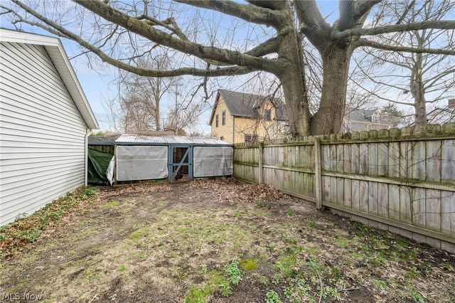 1916 W 44th St, Cleveland, OH 44113