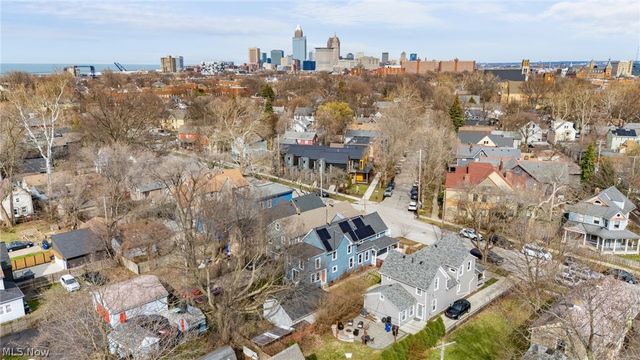 1916 W 44th St, Cleveland, OH 44113