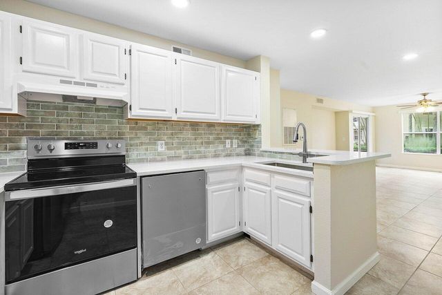 1885 Palm Cove Boulevard 10-103, Delray Beach, FL 33445