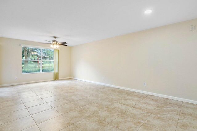 1885 Palm Cove Boulevard 10-103, Delray Beach, FL 33445