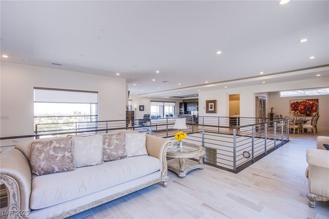 11186 Villa Bellagio Drive, Las Vegas, NV 89141