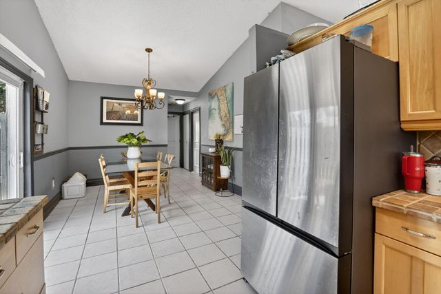 13970 Oaklawn Place, Davie, FL 33325
