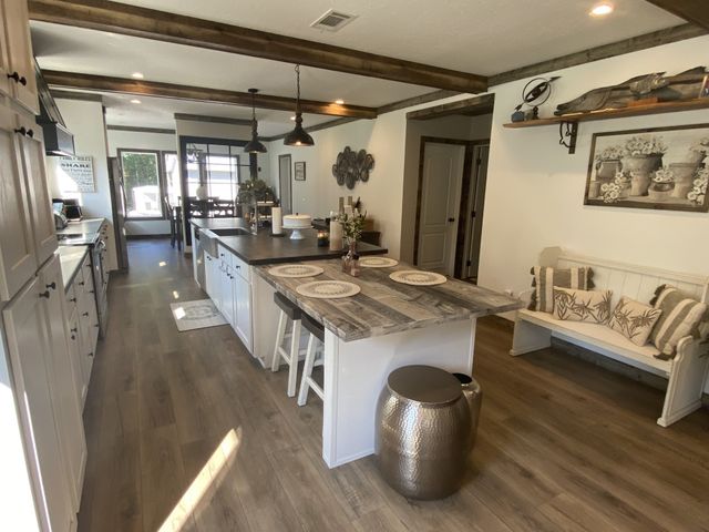 1750 S Fork Rd, Whitleyville, TN 38588