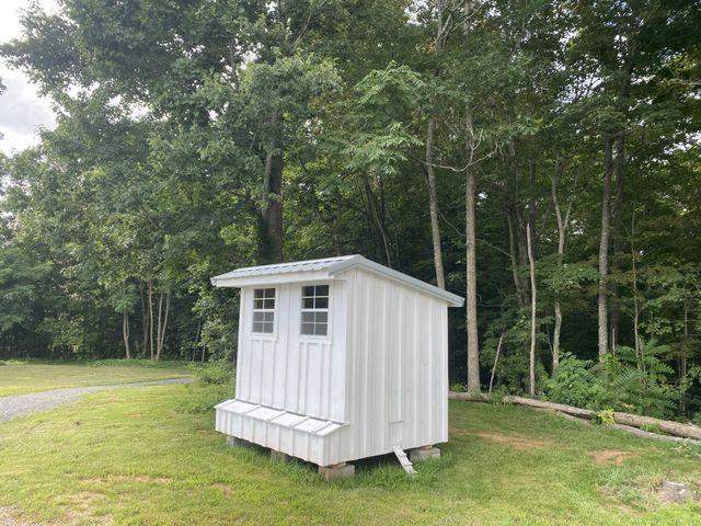 1750 S Fork Rd, Whitleyville, TN 38588