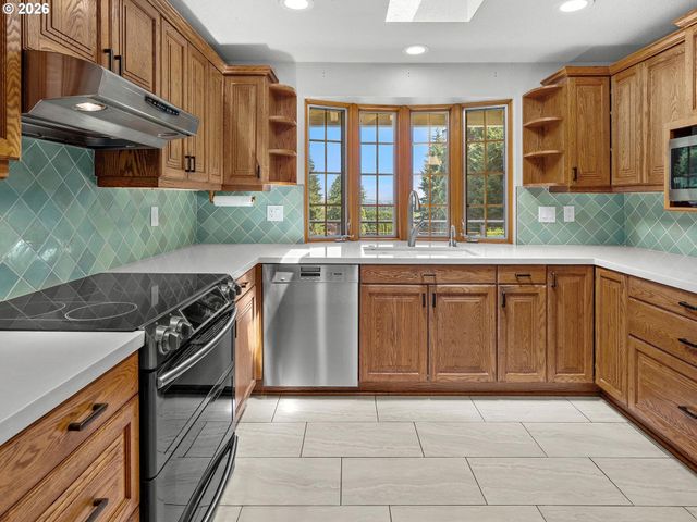 36905 Sw GODDARD Rd, Cornelius, OR 97113