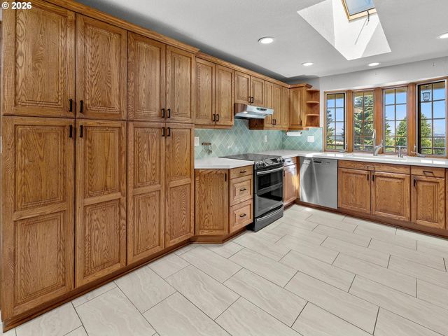 36905 Sw GODDARD Rd, Cornelius, OR 97113