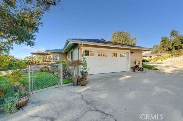 417 Meadow Lane, Monrovia, CA 91016