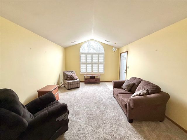 427 Jennie Ln, Union Twp, PA 16101