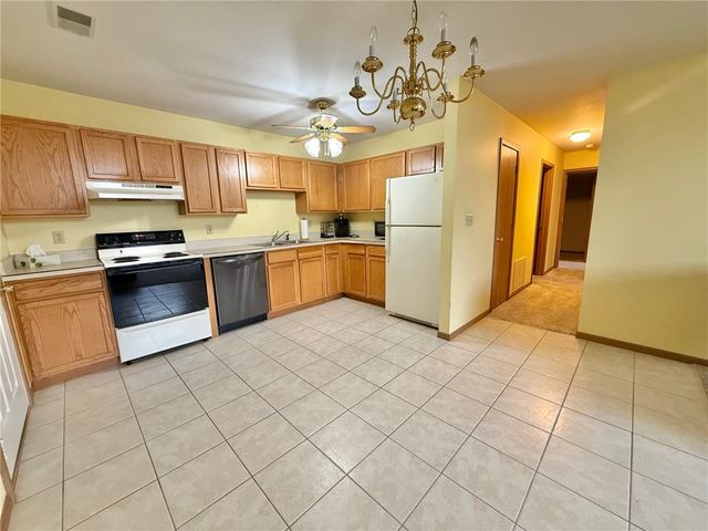 427 Jennie Ln, Union Twp, PA 16101