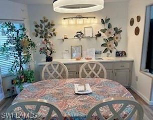 472 Sharks PT, North Port, FL 34287