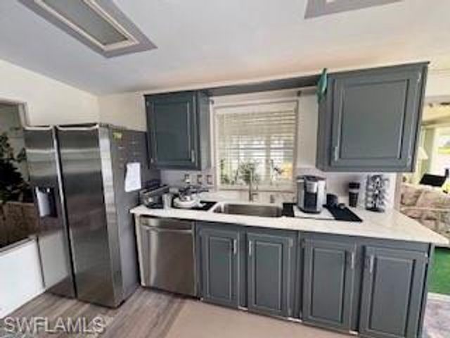 472 Sharks PT, North Port, FL 34287