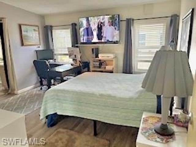 472 Sharks PT, North Port, FL 34287