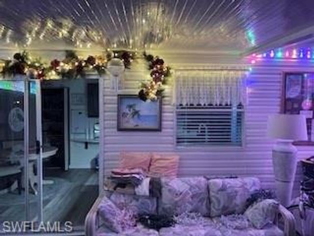 472 Sharks PT, North Port, FL 34287