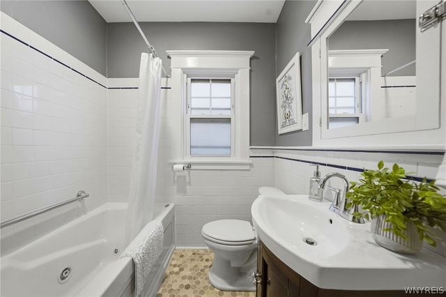 67 Covington Road, Buffalo, NY 14216