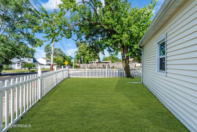 701 Beachview Avenue, Union Beach, NJ 07735