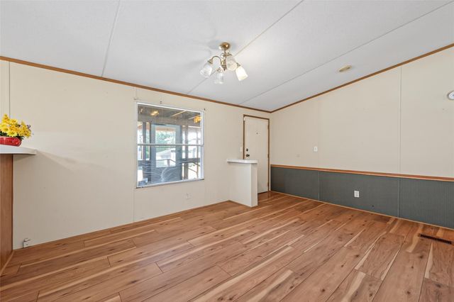 235 Iris, Livingston, TX 77351