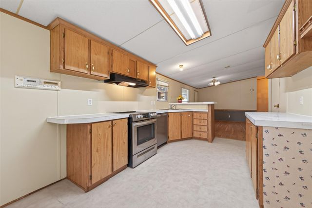 235 Iris, Livingston, TX 77351