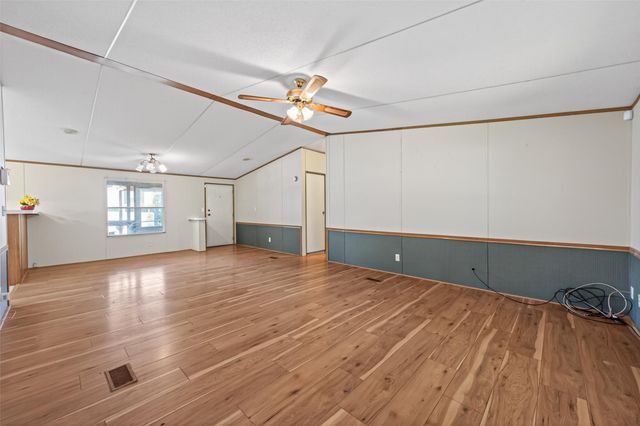 235 Iris, Livingston, TX 77351