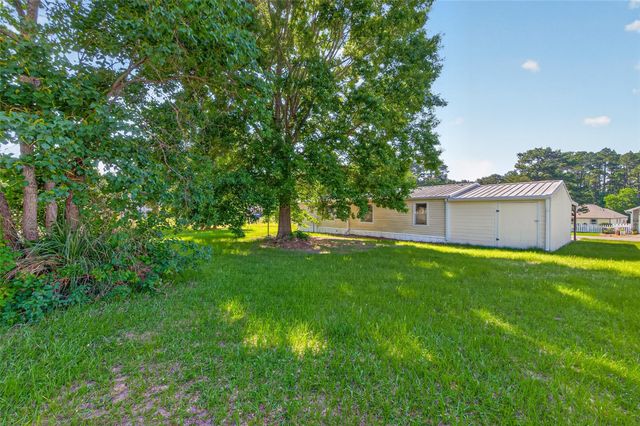 235 Iris, Livingston, TX 77351
