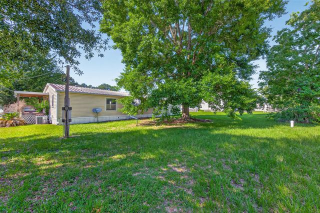 235 Iris, Livingston, TX 77351