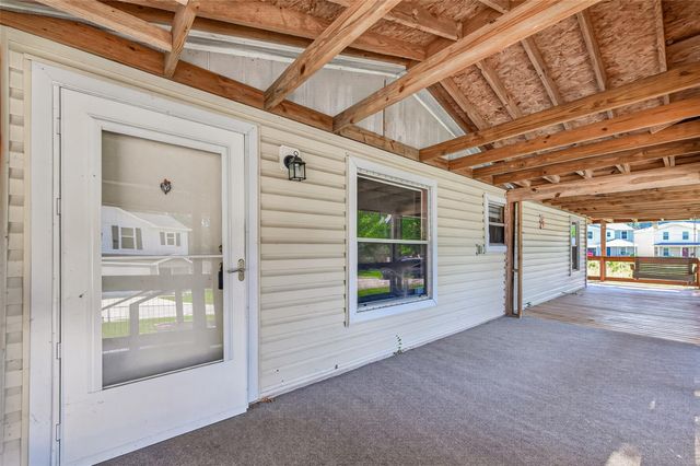 235 Iris, Livingston, TX 77351