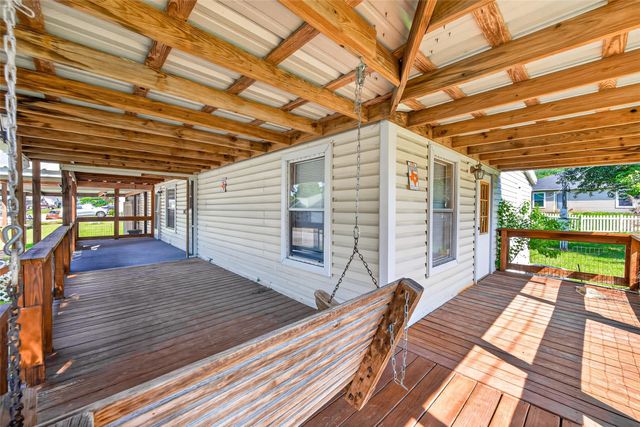 235 Iris, Livingston, TX 77351