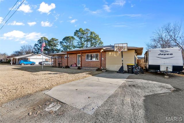 1900 Treasure Street, Kennett, MO 63857