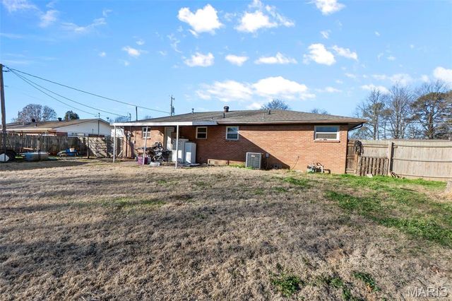 1900 Treasure Street, Kennett, MO 63857